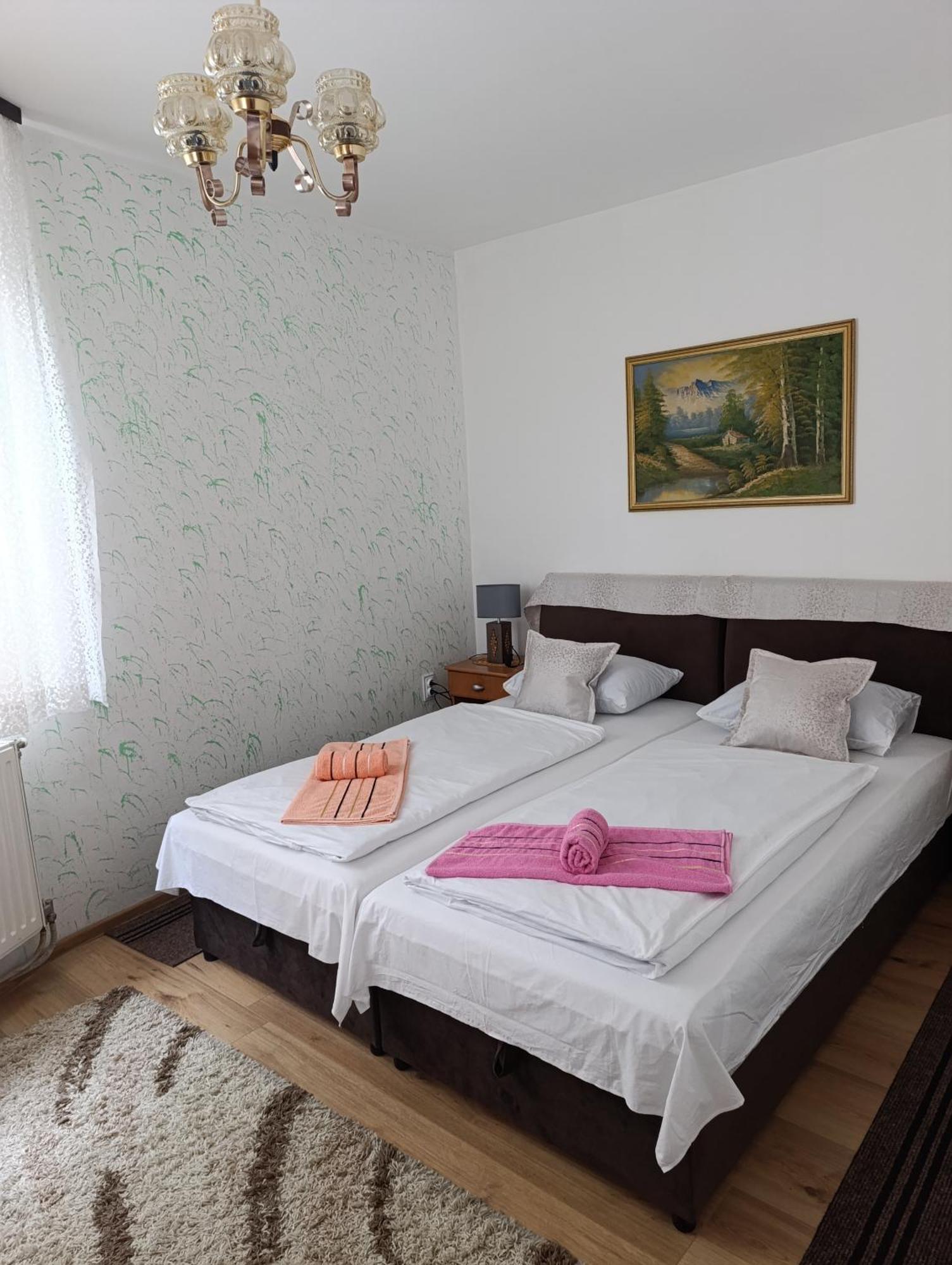 Apartment Safir - Free Parking سراييفو المظهر الخارجي الصورة